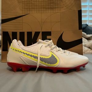 Nike tiempo 9 pro size 9.5 rawdacious pack